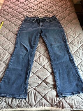 Levi's Women's Dark Blue Flared Jeans